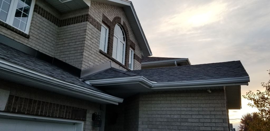 local contractor local roofer